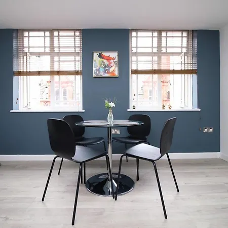 Apartment Old 12 By Mgroupsa Bristol